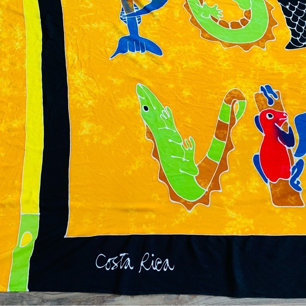 Sarong - Picture 2 of 6